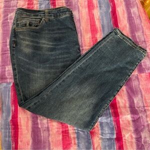 Kut from the Kloth Boyfriend Jeans size 20W
